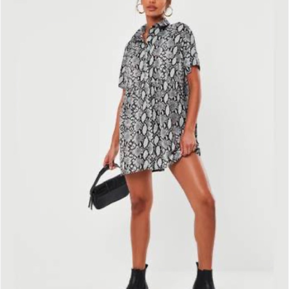 SHIRT SMOCK DRESS SNAKE
BLUE